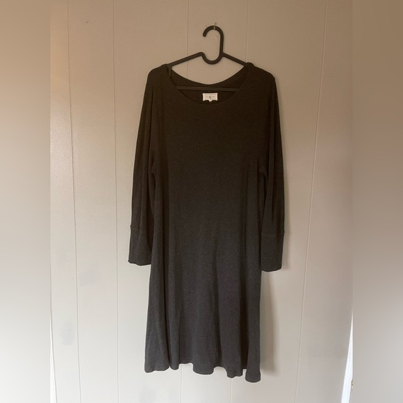 Lou & Grey Dresses & Skirts - Lou & Grey Charcoal 3/4 Sleeve Cozy Dress